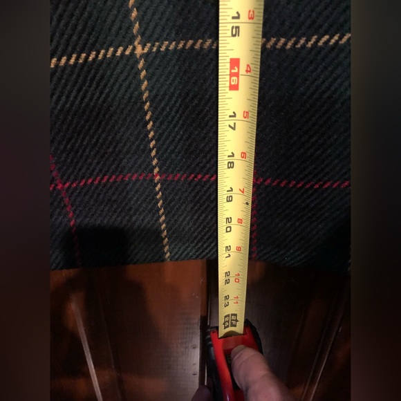 Talbots Wool Plaid Skirt, Size 14, Excellent preowned condition - Picture 6 of 8